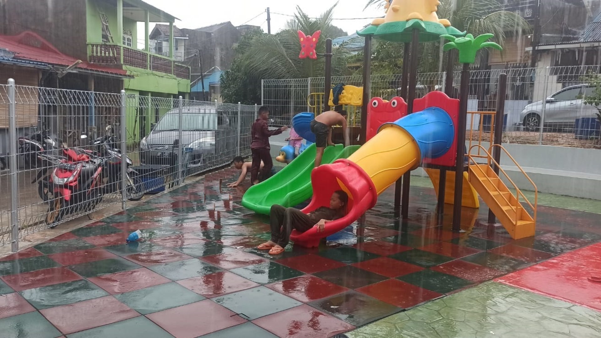 Taman Perum. GMP RT 04 RW 04 — foto 4