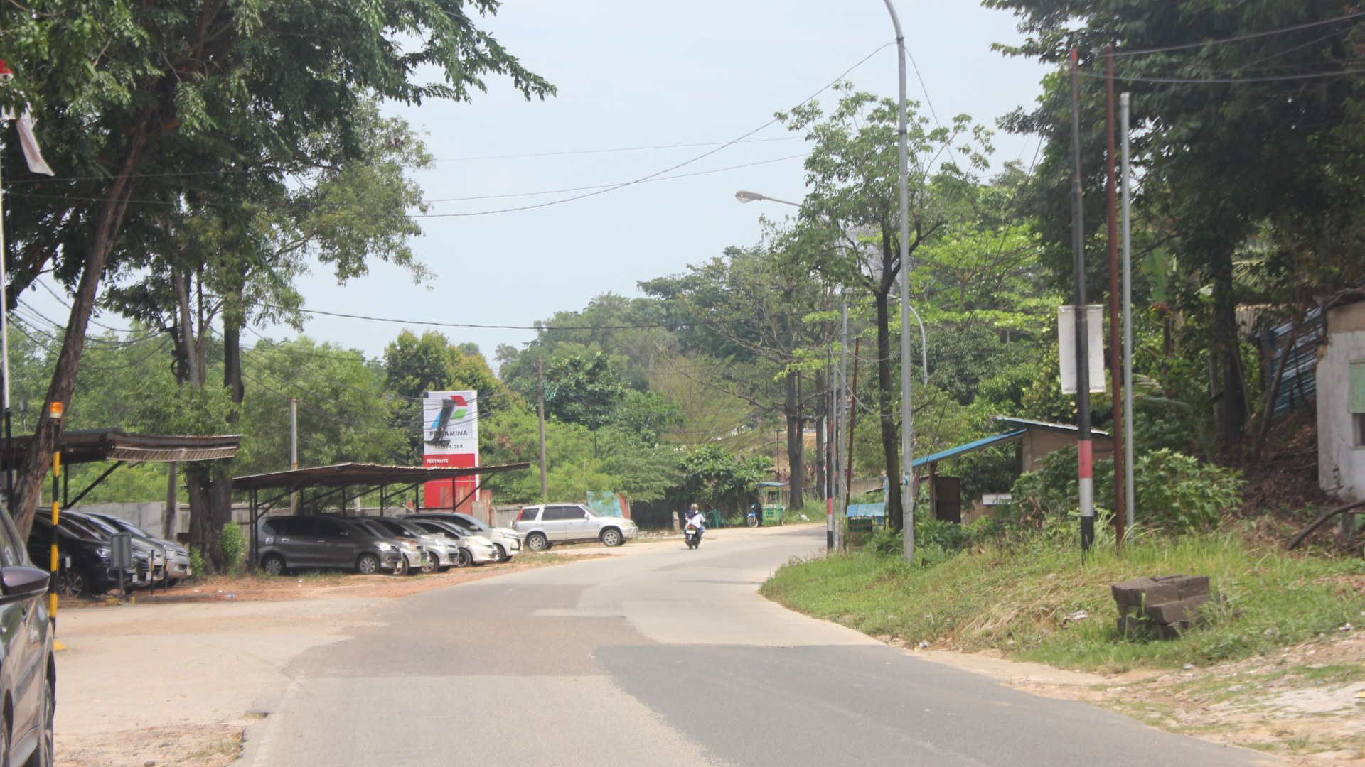 Jl. KH Ahmad Dahlan (Simp. Sei Harapan - Simp. Marina) — foto 2