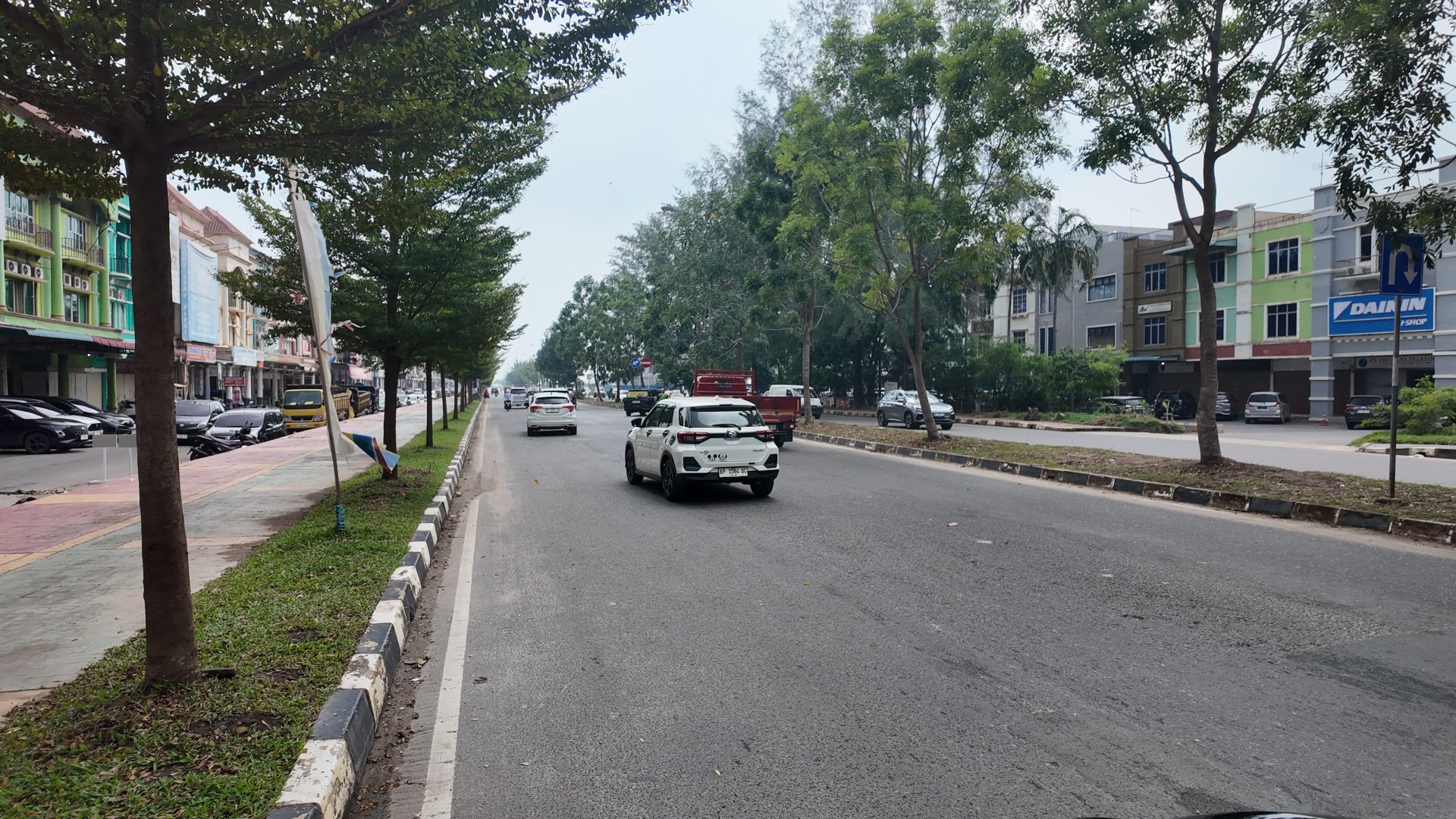 Jl. Raja Haji Fisabilillah (Simp. BNI - Simp. Tuah Madani)