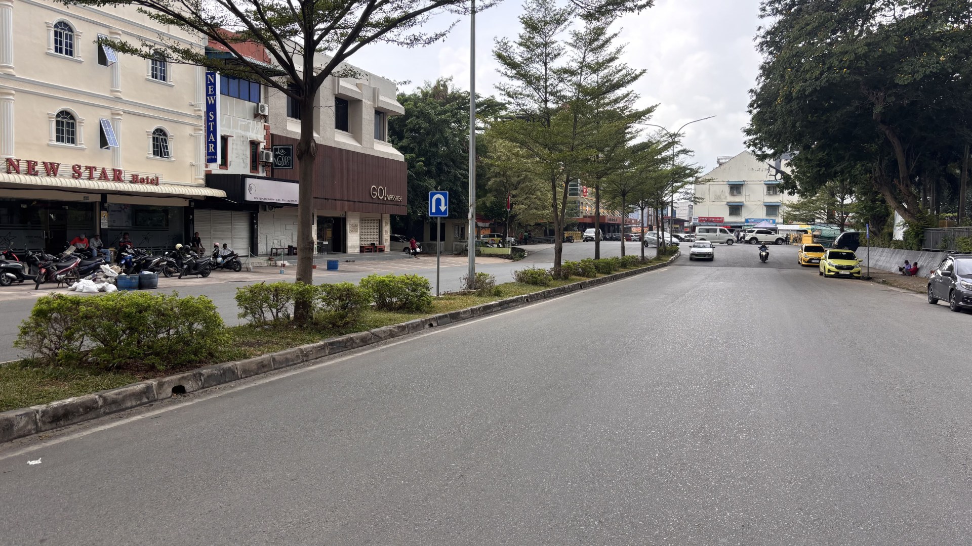 Jl. Raja Ali H (Simp. Planet Holiday - Simp. Alium) — foto 1