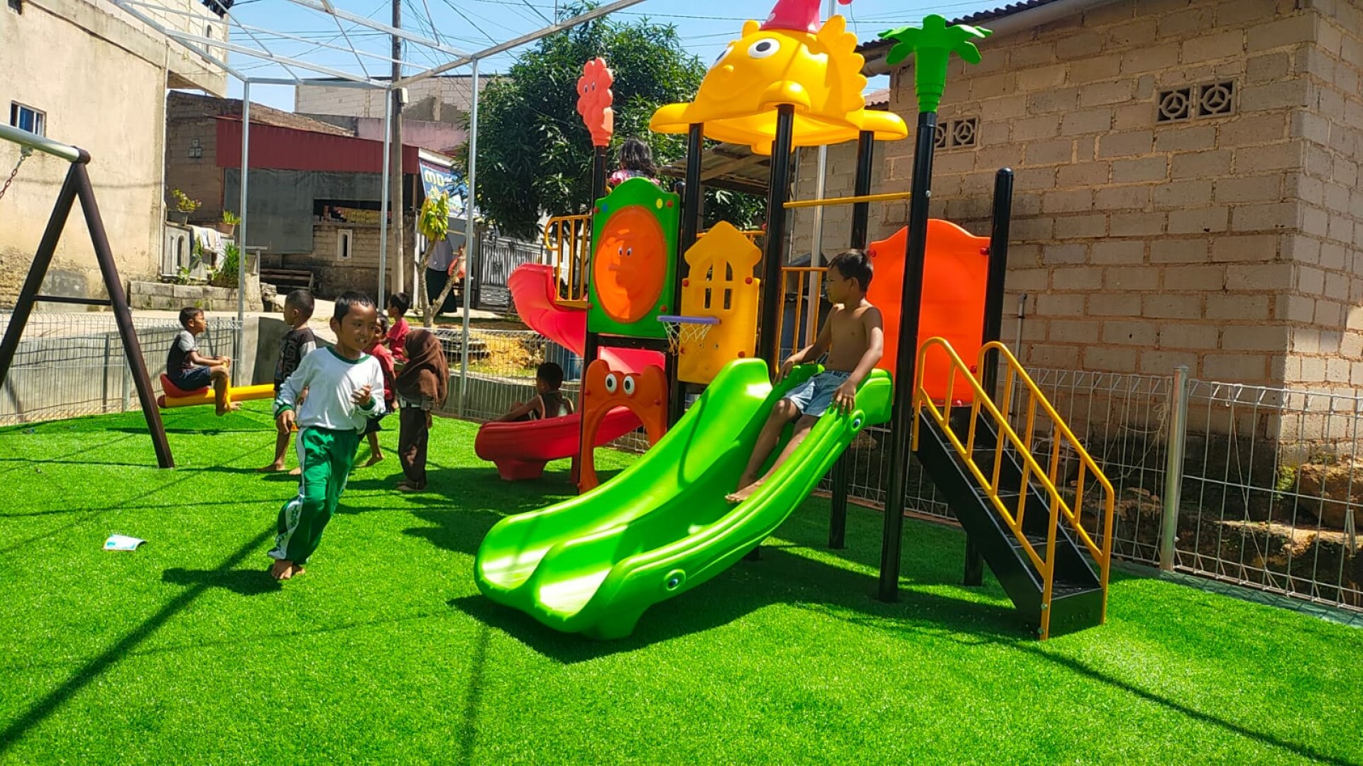 Taman Air Raja Sengkuang RW 09