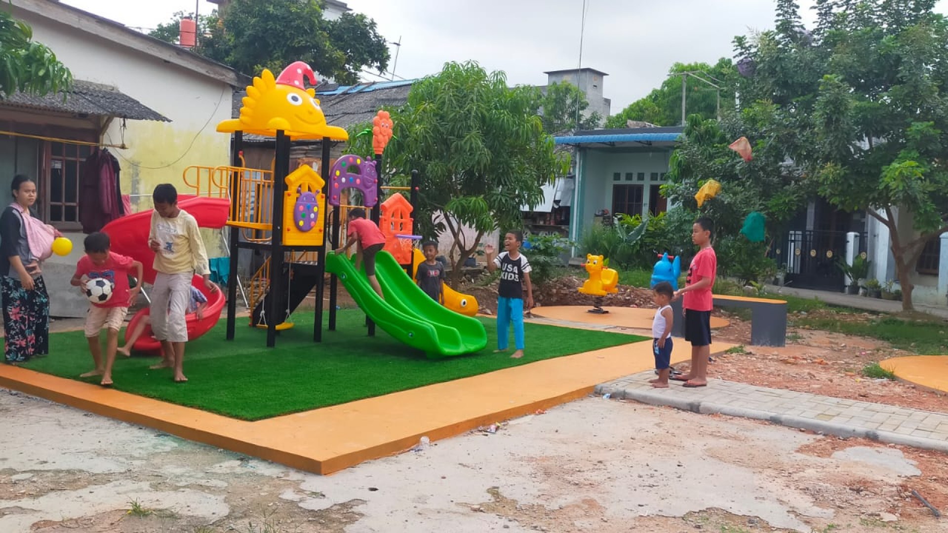 Taman Perumahan HPM / Putra Moro Indah 2 dan Sawang Permai RW 13 — foto 7