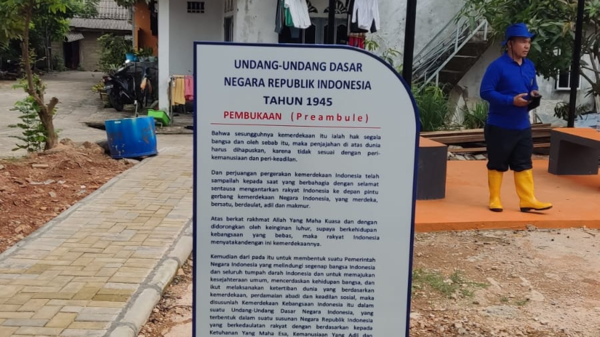 Taman Perumahan HPM / Putra Moro Indah 2 dan Sawang Permai RW 13 — foto 3