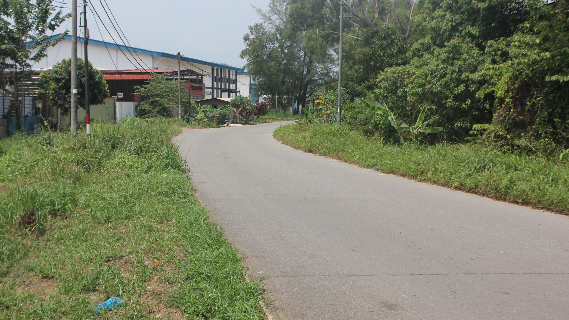 Jl. Kawasan Industri Sekupang — foto 3