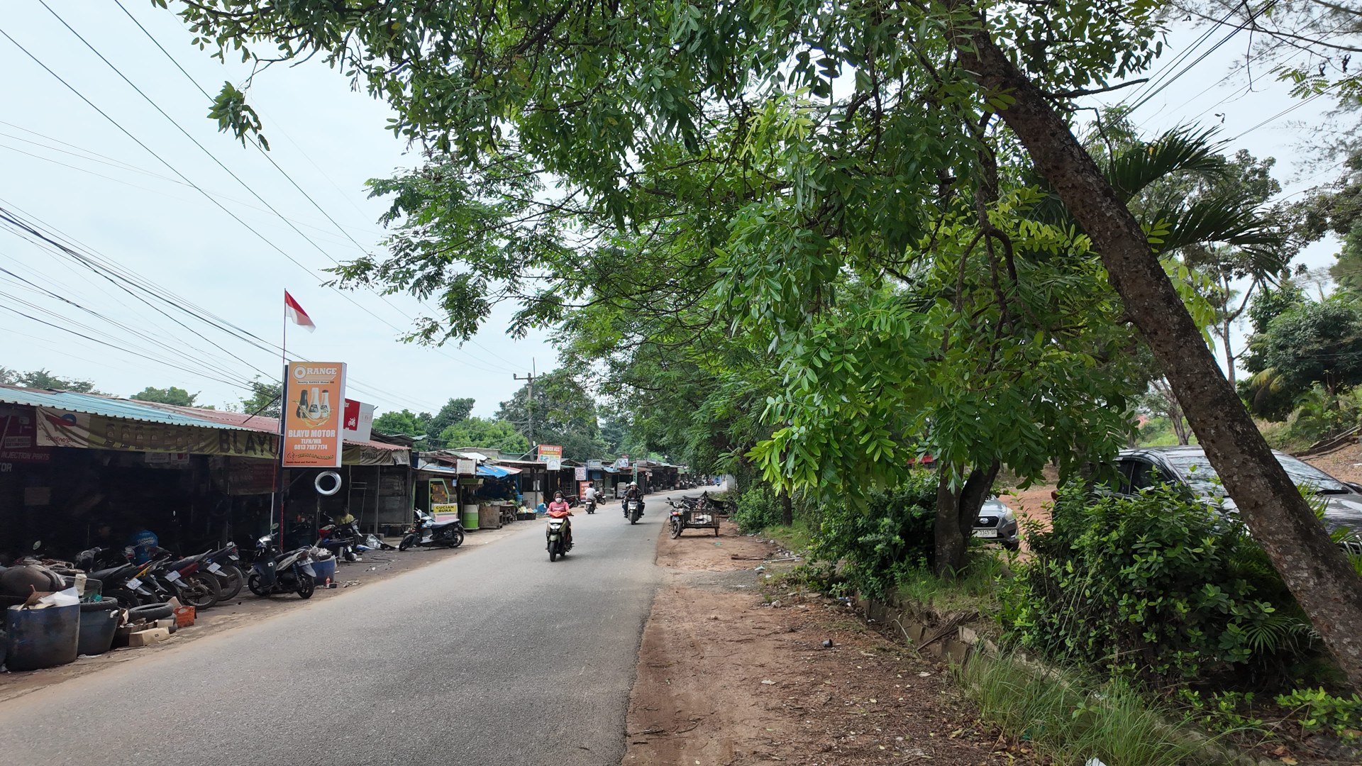 Jl. Bumi Perkemahan (Simp. Bumi Perkemahan - Dam Duriangkang) — foto 2