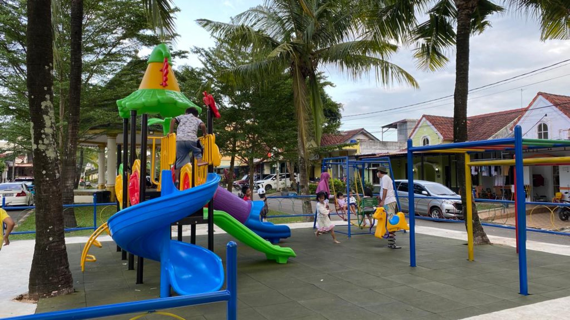 Taman Perum. Puri Legenda RT 02 RW 07 — foto 3