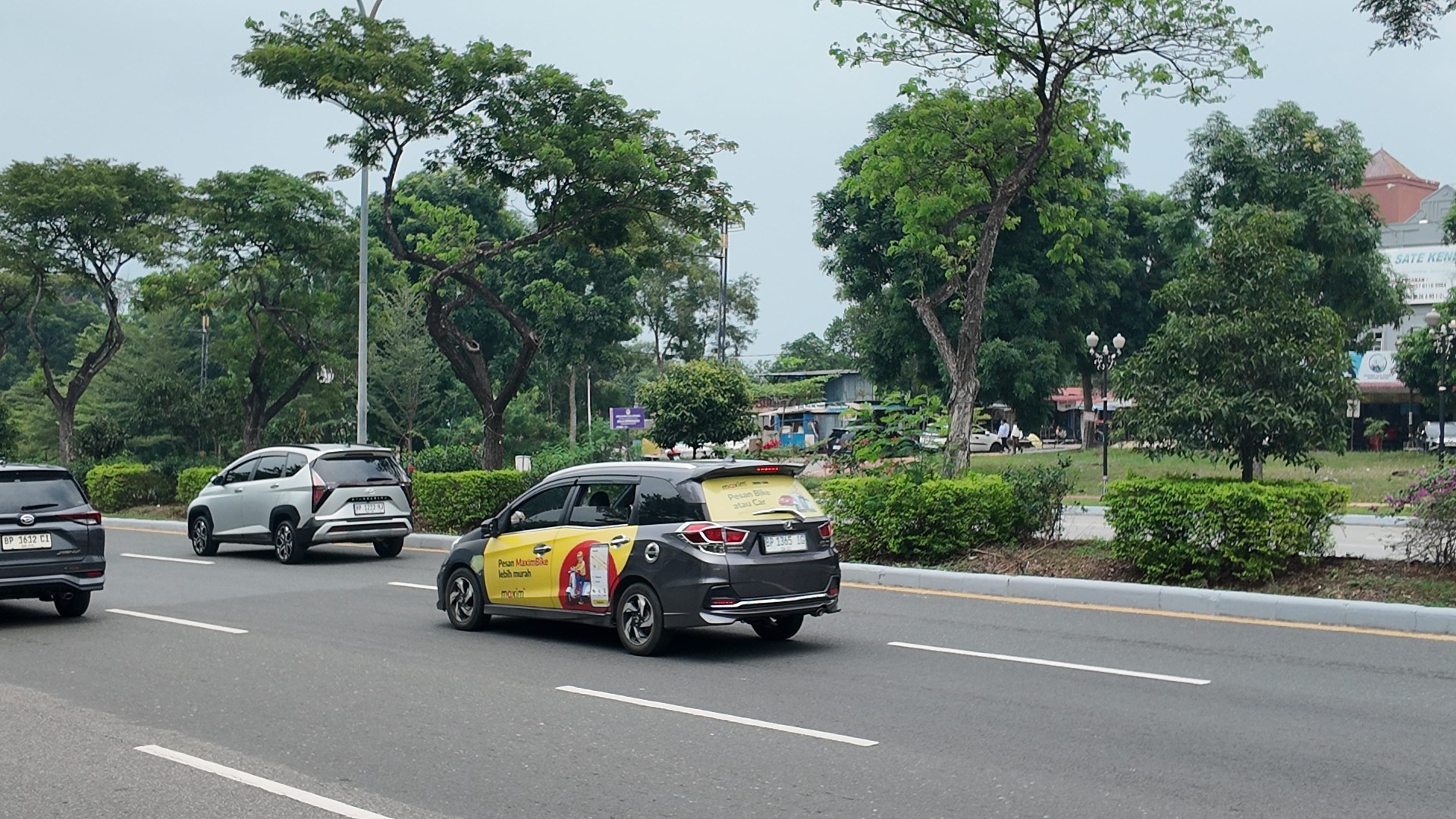 Jl. Raja Haji Fisabilillah (Simp. Laluan madani - Dataran Engku Hamidah - Simp. BNI) — foto 3
