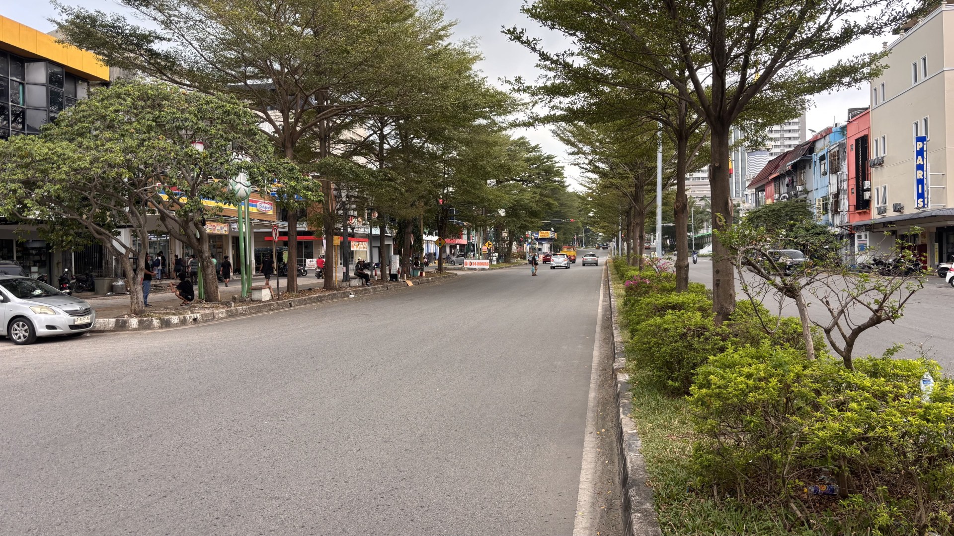 Jl. Raja Ali H (Simp. Planet Holiday - Simp. Alium) — foto 4