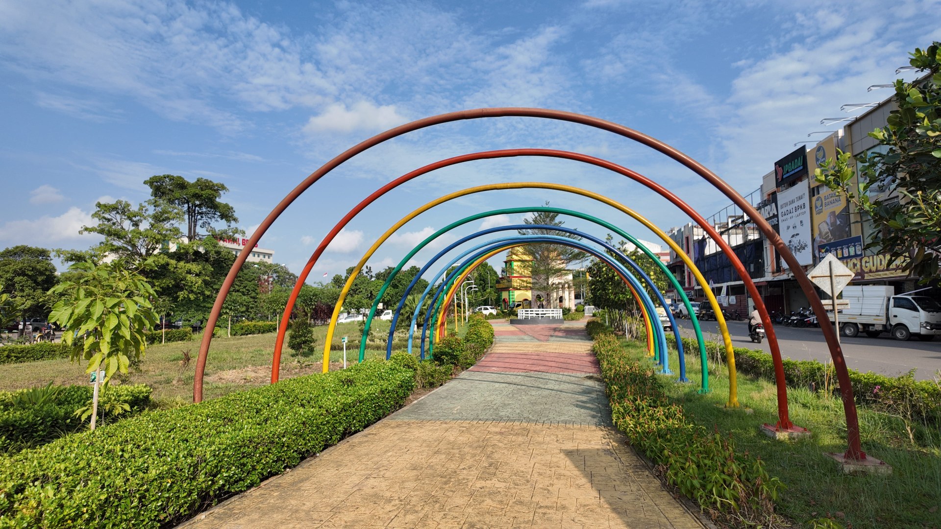 Taman Cemara Asri — foto 17