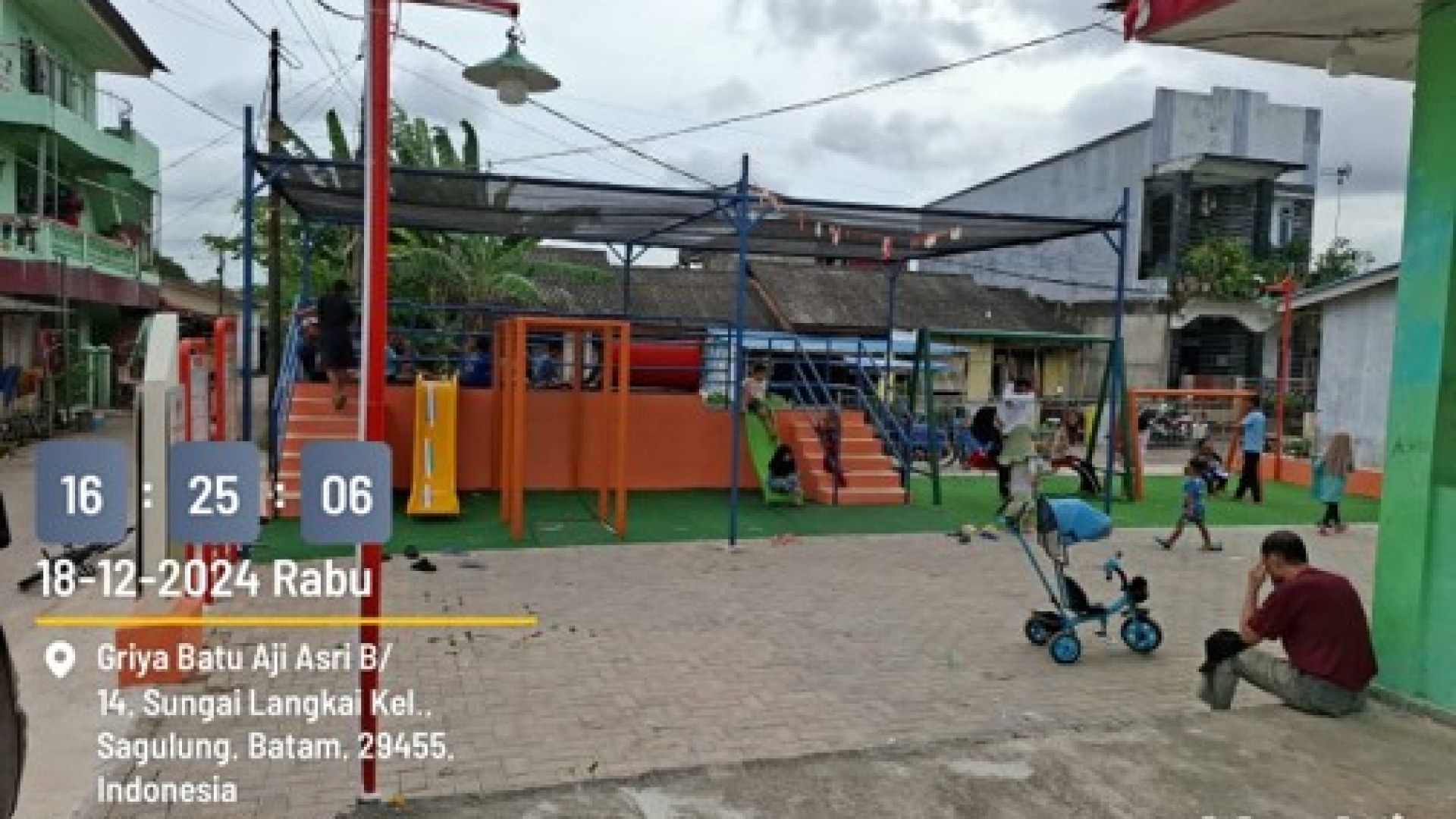 Taman Perum. Putri Hijau RW 14 — foto 2