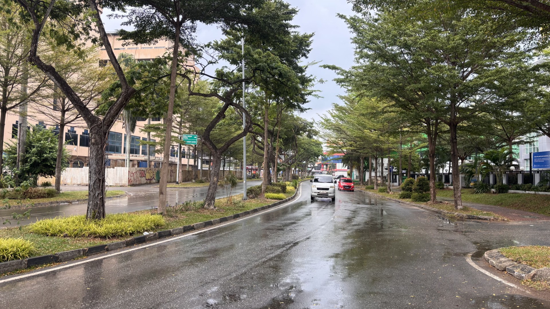 Jl. Imam Bomjol (Simp. Martabak Har - Simp. Mesjid Baitul Syakur) — foto 2