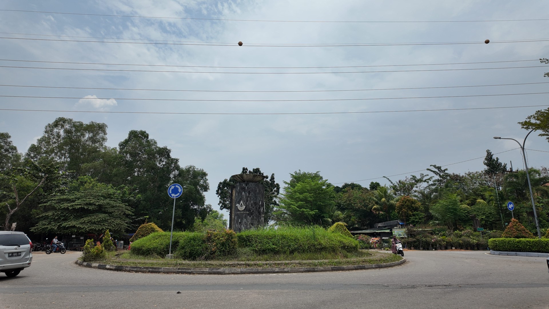 Jl. Tengku Sulung (Simp. Bundaran SMU 3 - Simp. Cikitsu)